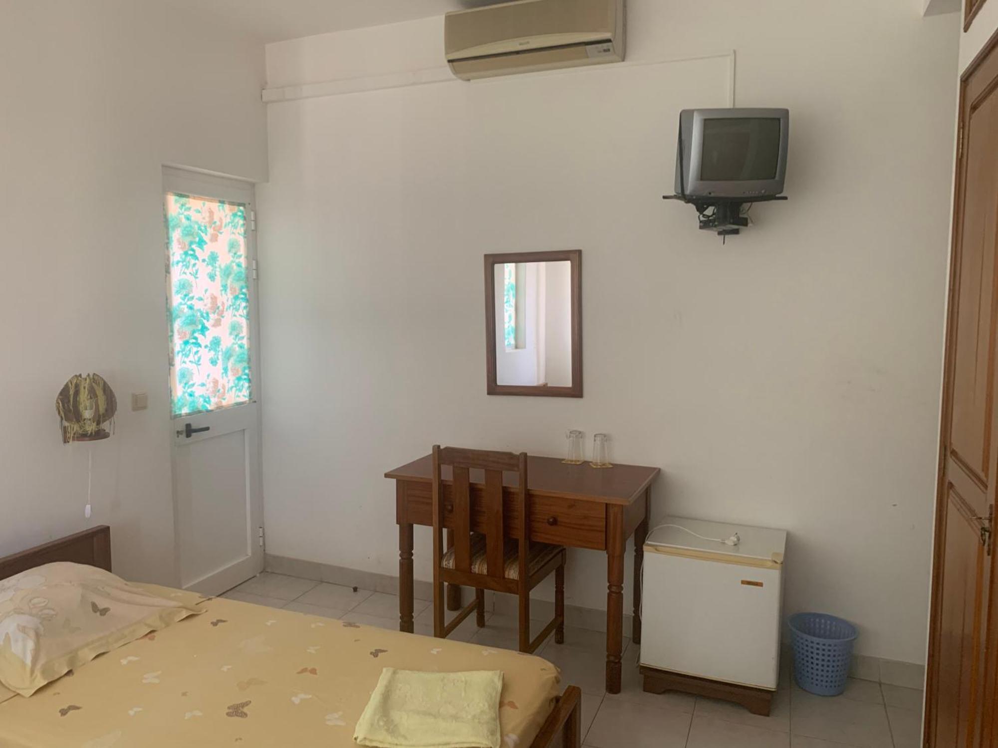 Residencial Por Do Sol Hotel ปอร์โตโนโว ภายนอก รูปภาพ