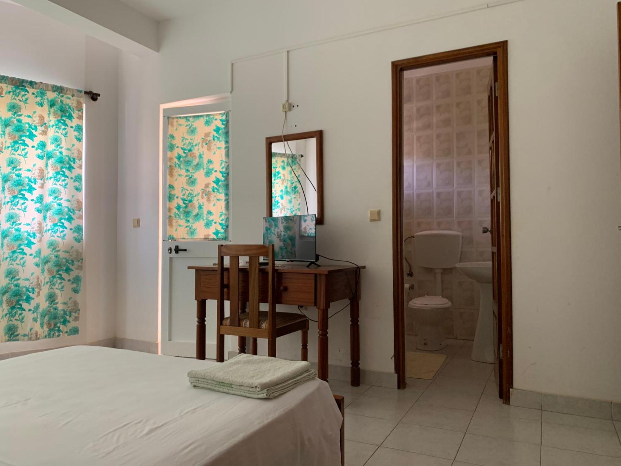 Residencial Por Do Sol Hotel ปอร์โตโนโว ภายนอก รูปภาพ